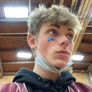 Meet your Posher, Jonathan